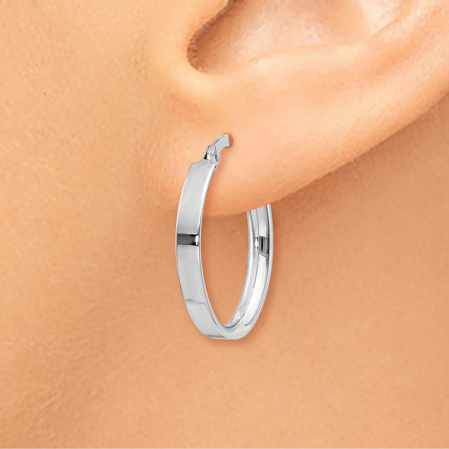 GE 14K White Gold Oval Hoop Earrings