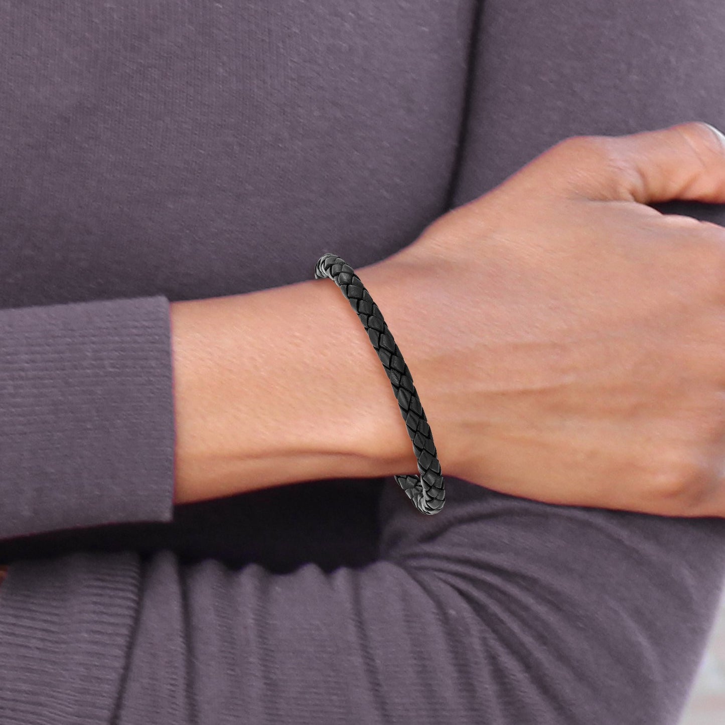 MJ Stainless Steel Polished Black IP-plated Black Braided Leather 9 inch Bracelet