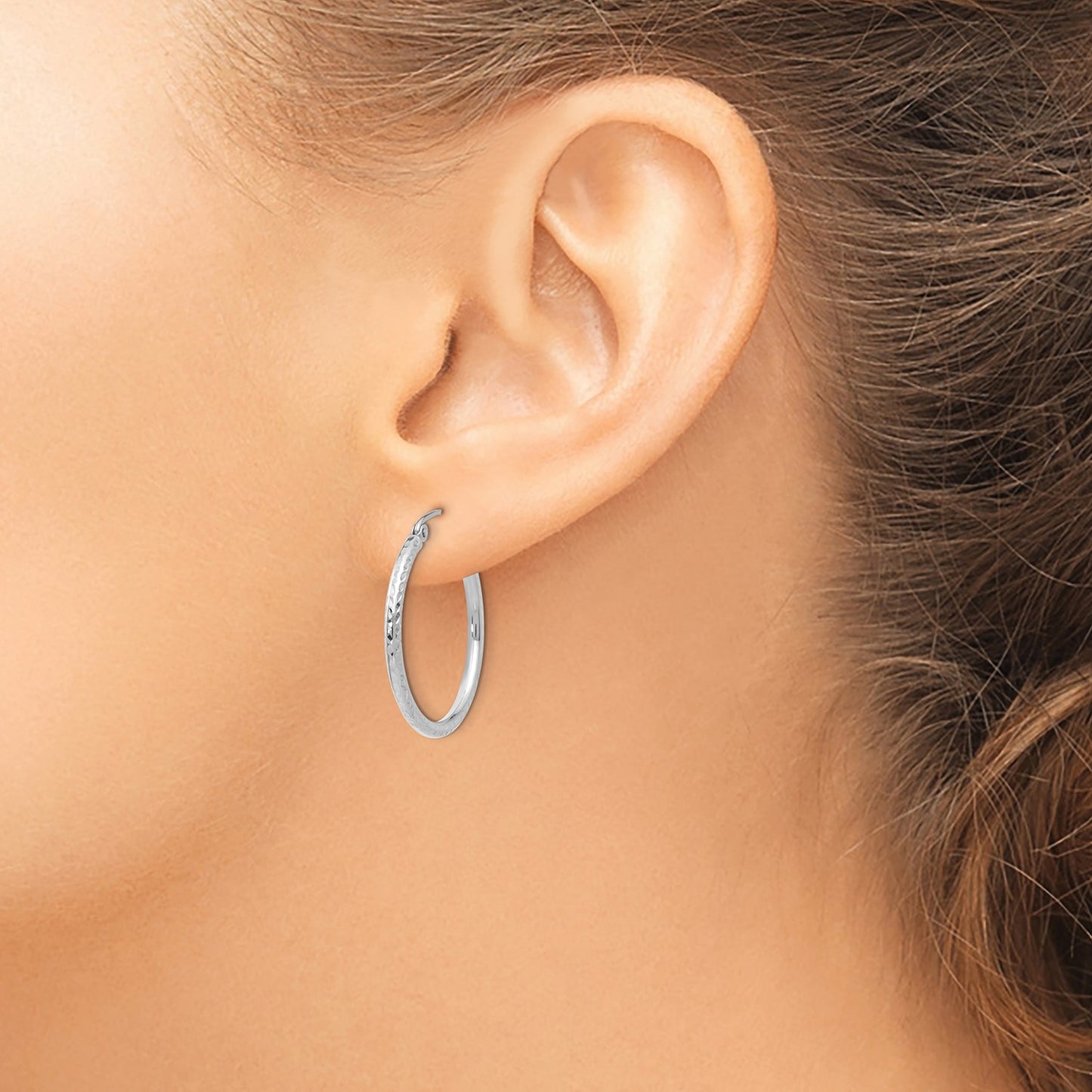 GE 14k White Gold Diamond-cut 2mm Round Tube Hoop Earrings