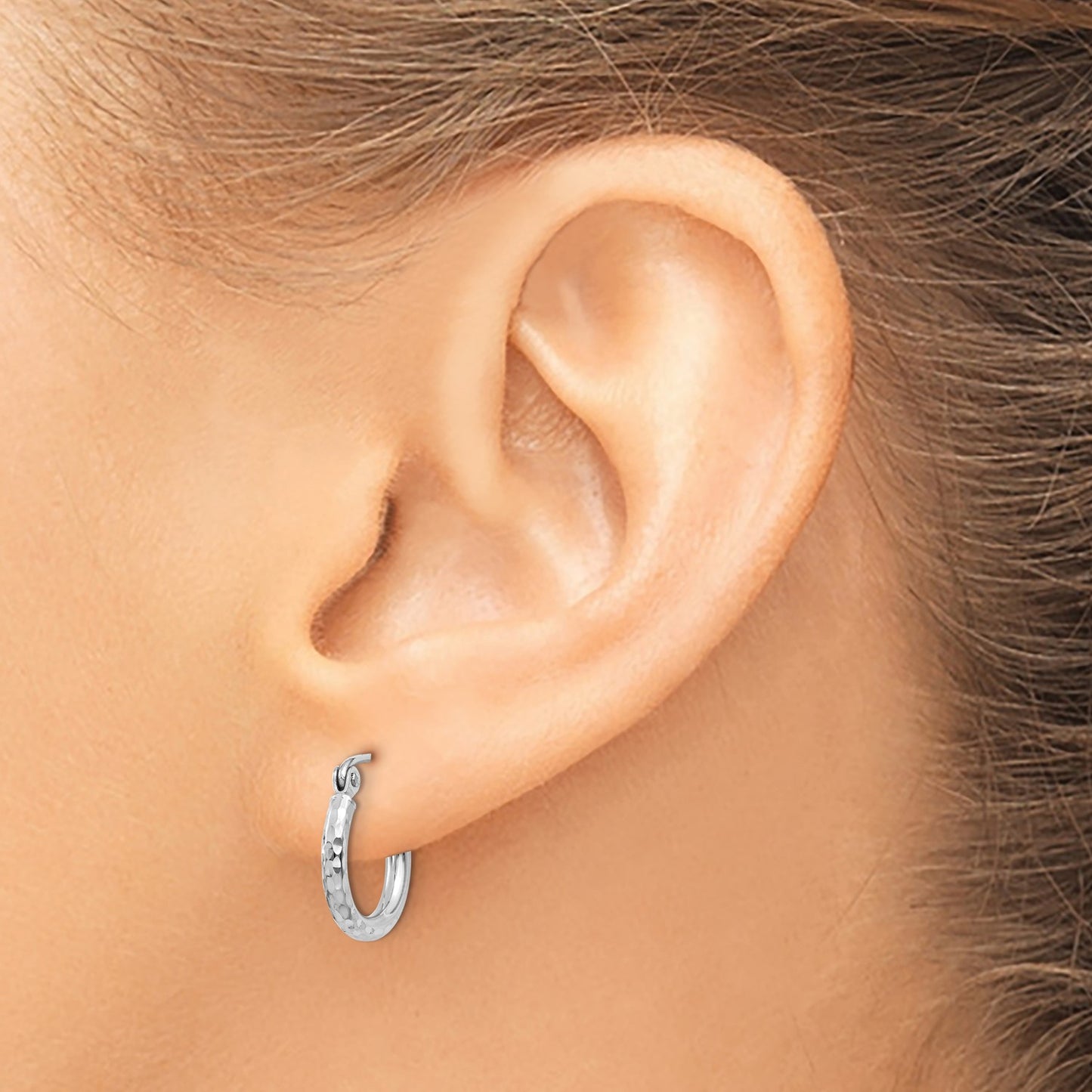 GE 14k White Gold Diamond-cut 2mm Round Tube Hoop Earrings
