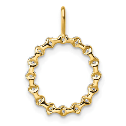 LGYP 14K Yellow Gold 1/2 carat Lab Grown Diamond VS+ F+ Complete Alphabet O Pendant