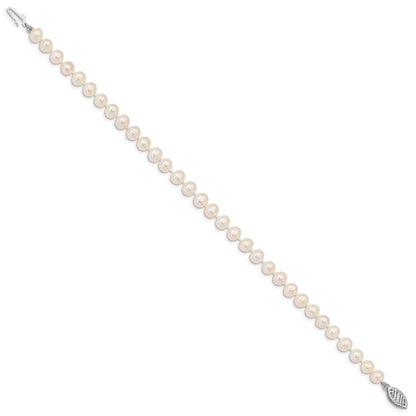 PGB 14k White Gold 5-6mm White Near Round Freshwater Cultured Pearl 7.5 inch Bracelet