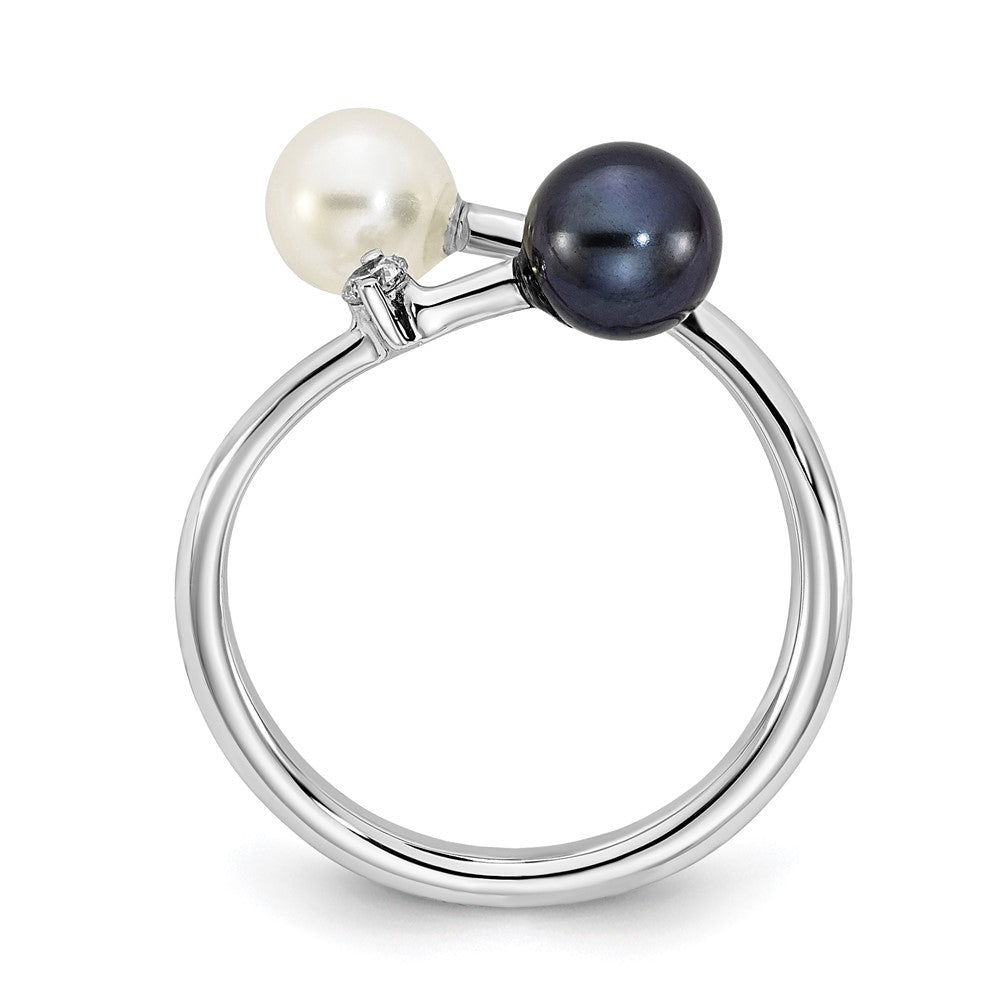 PGR 14k White Gold 5-6mm Black and White Round Akoya Saltwater Cultured Pearl and .04 Carat Diamond Adjustable Ring